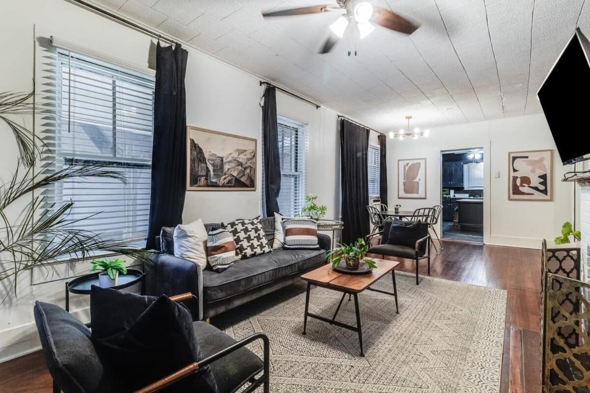 Spacious 4Br Retreat In The Heart Of Lafayette Buitenkant foto