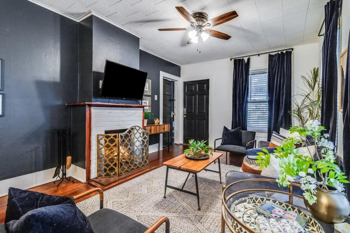 Spacious 4Br Retreat In The Heart Of Lafayette Buitenkant foto