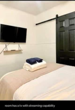 Spacious 4Br Retreat In The Heart Of Lafayette Buitenkant foto